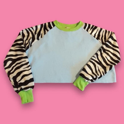 The *animal instinct* cropped crewneck